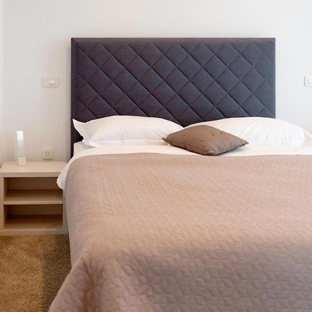 Hotel Park Superior 3* Čakovec エクステリア 写真