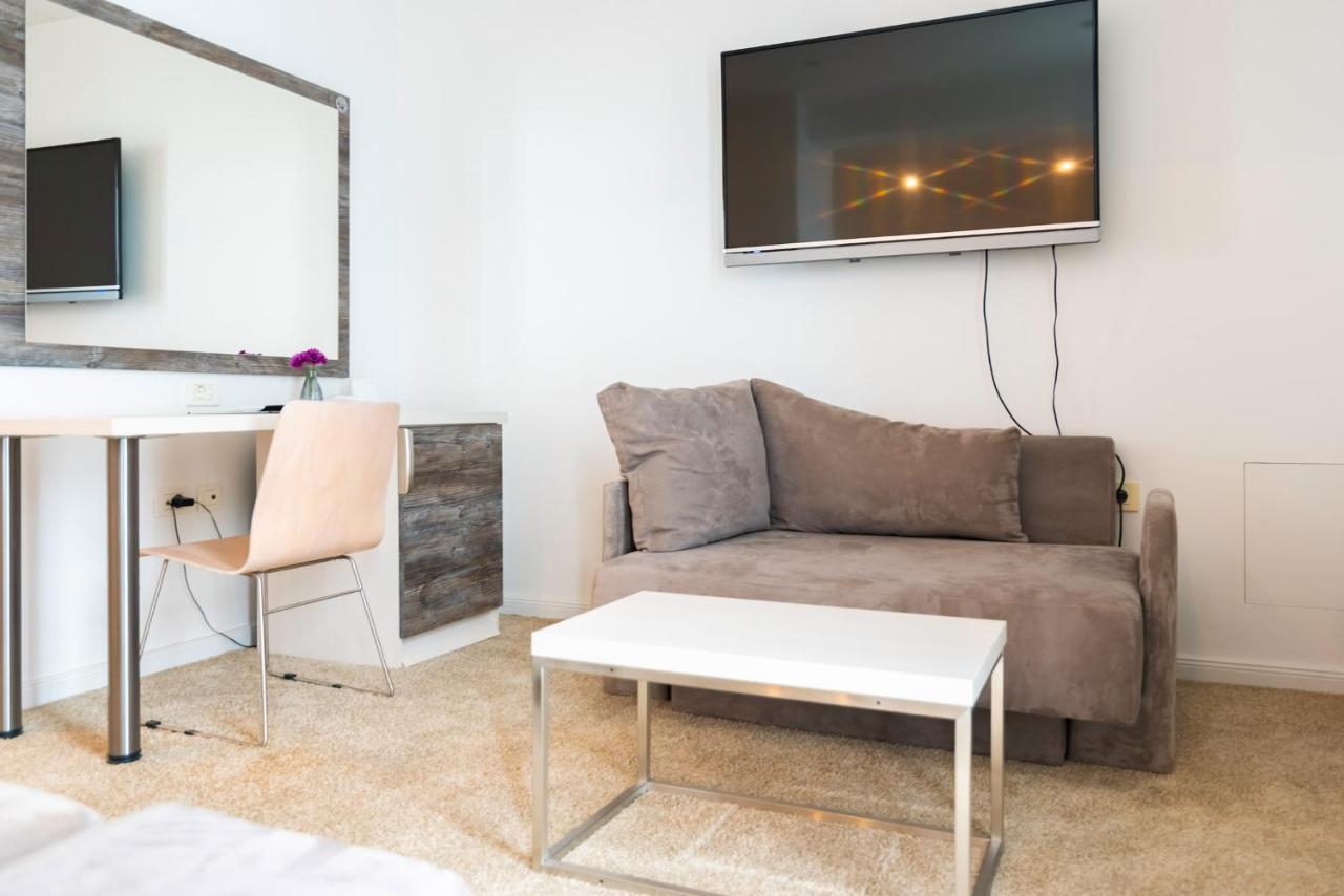 Hotel Park Superior 3* Čakovec エクステリア 写真